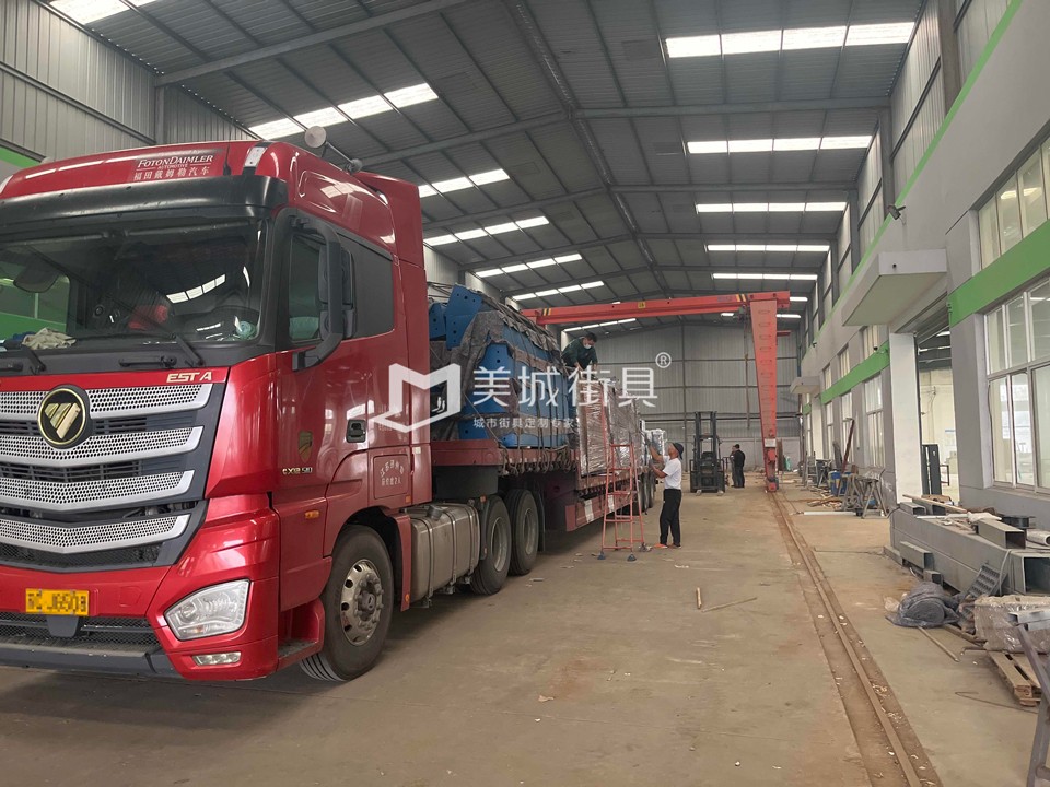 2023.11.16美城(cheng)街(jiē)具(ju)供應新(xin)疆哈密候車(che)亭髮(fa)貨記錄